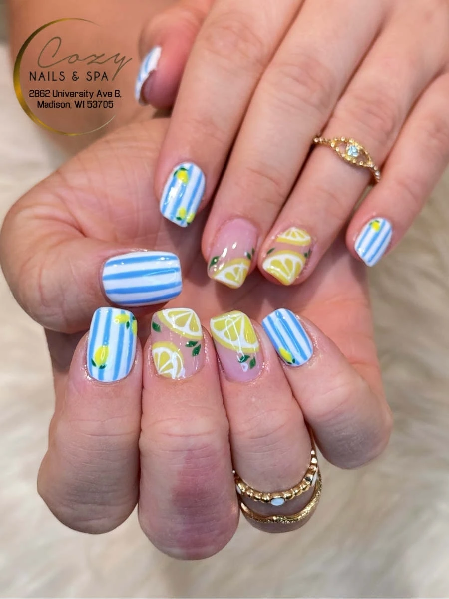 Nails Design_July 22